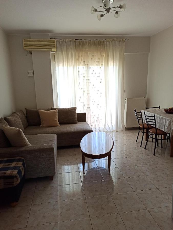 1 Bedroom Apartment In Nea Kallikrateia Kültér fotó