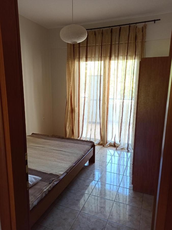 1 Bedroom Apartment In Nea Kallikrateia Kültér fotó