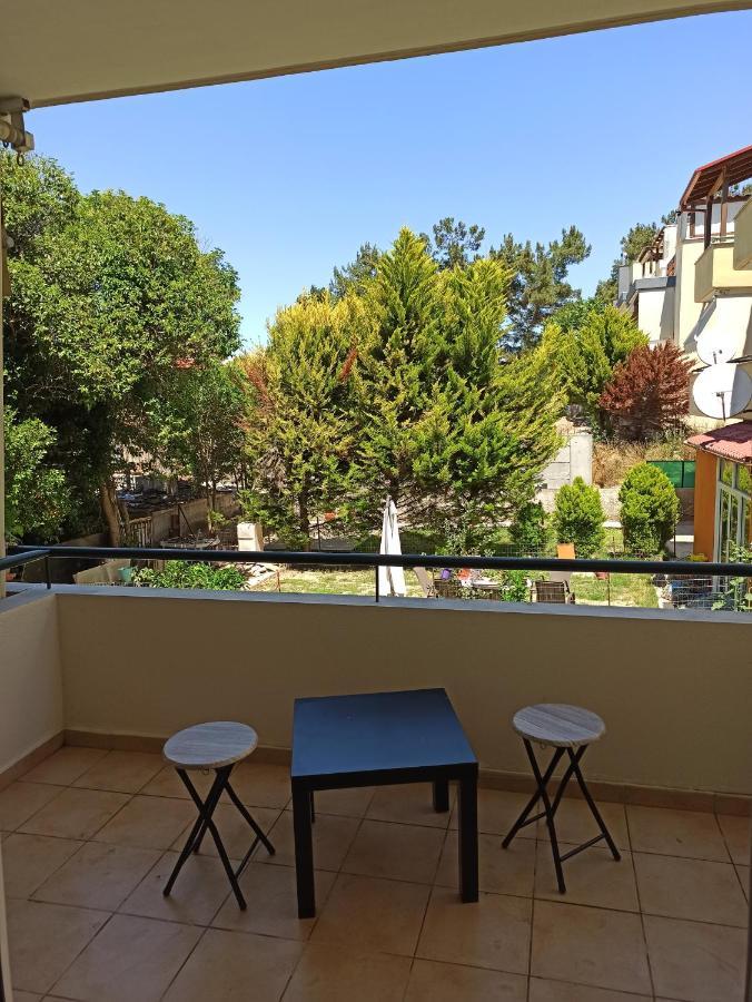 1 Bedroom Apartment In Nea Kallikrateia Kültér fotó