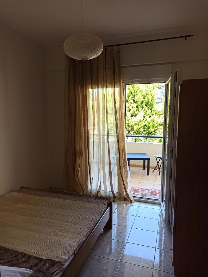 1 Bedroom Apartment In Nea Kallikrateia Kültér fotó